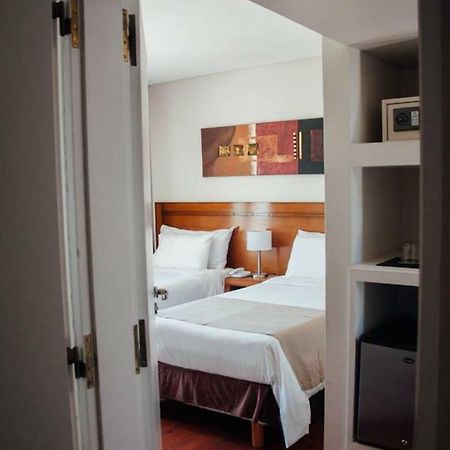 Herradura Hotel Suites Neuquén Extérieur photo