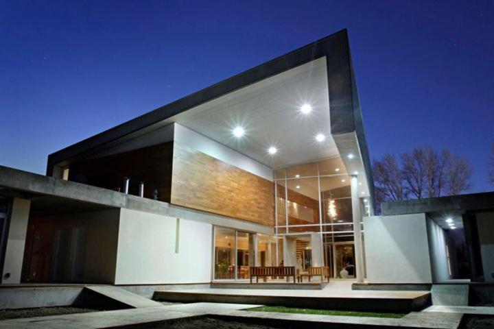 Herradura Hotel Suites Neuquén Extérieur photo