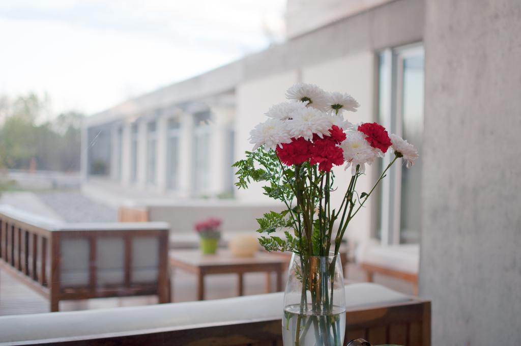 Herradura Hotel Suites Neuquén Extérieur photo